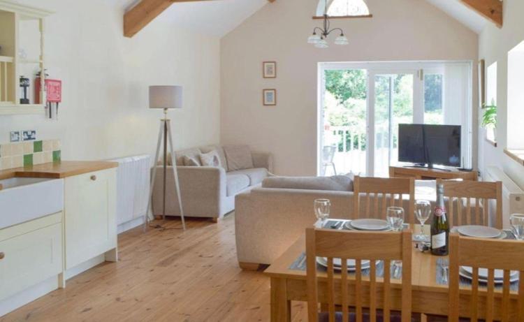 Wild Coastal Retreat At Troed Y Rhiw Aberporth, West Wales Villa Bagian luar foto